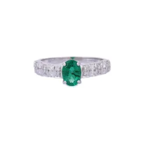 18K White Gold Emerald Ring