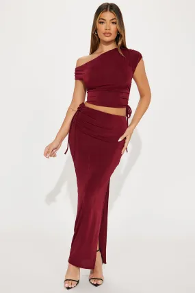 Feelin' It Slinky Skirt Set - Burgundy